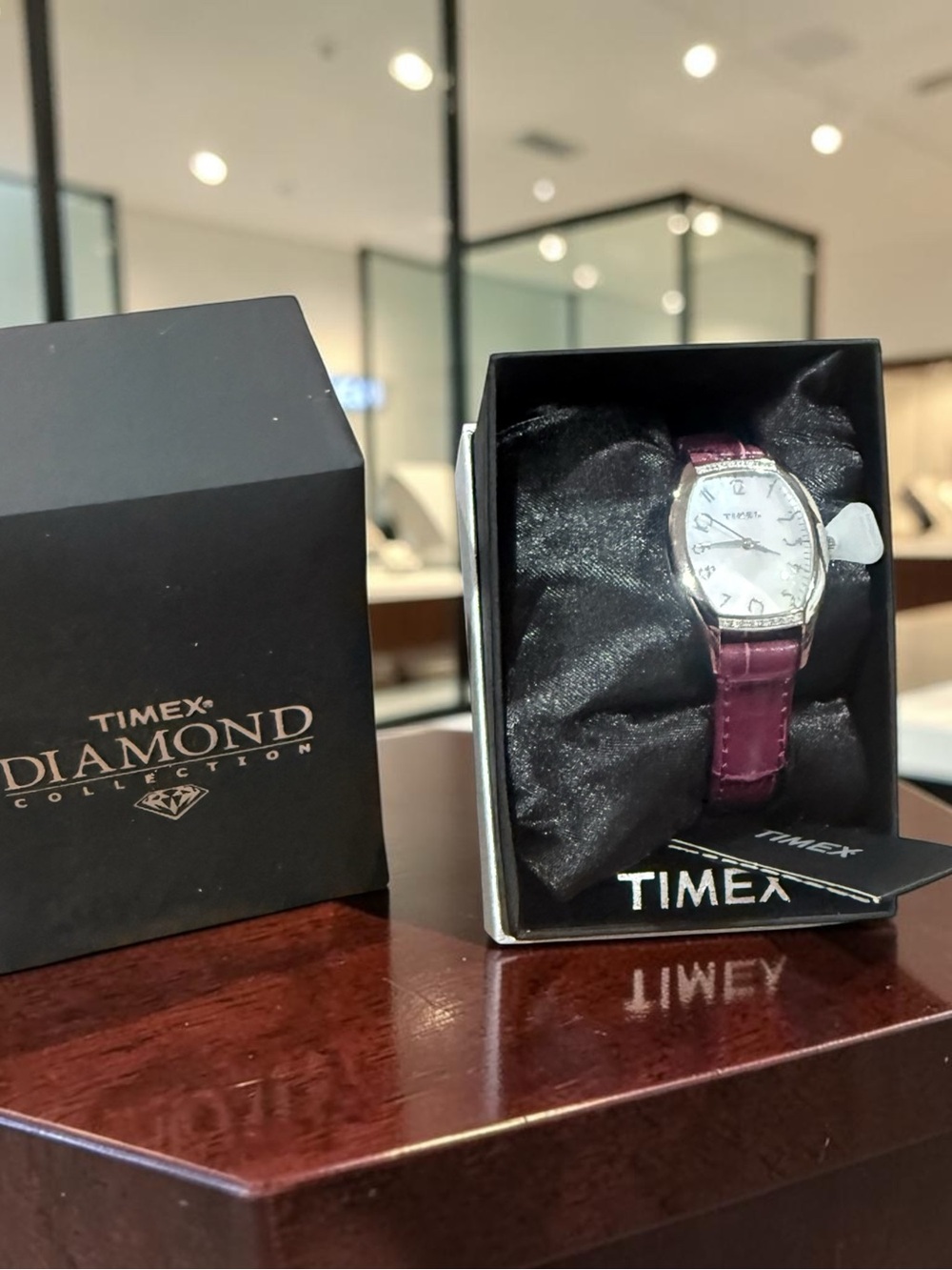 Timex watch - Picture 2 of 3